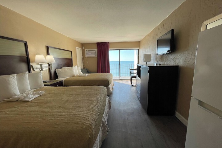 Room 20 of 37