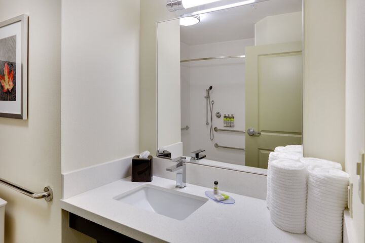 Candlewood Suites Dallas NW - Farmers Branch by IHG