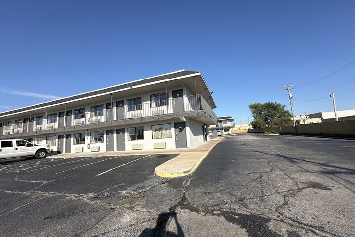 Hotel 11 of 20