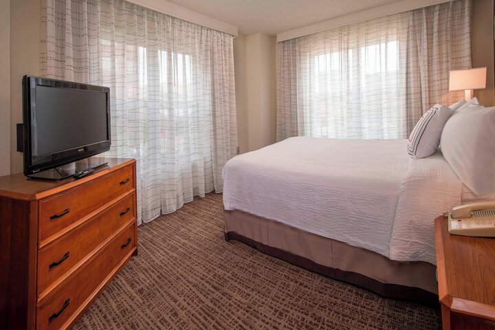 Room 18 of 46