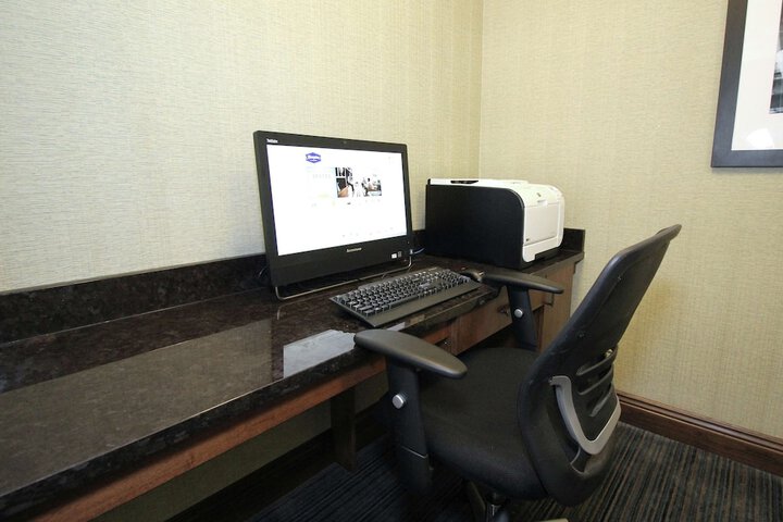 Hampton Inn Sandusky-Central