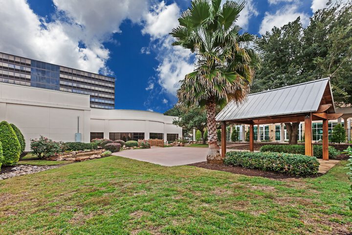 Hilton Waco