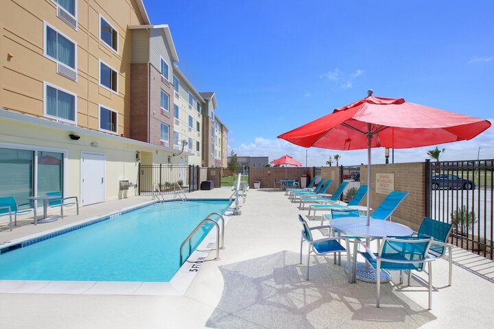 Pool 3 of 26