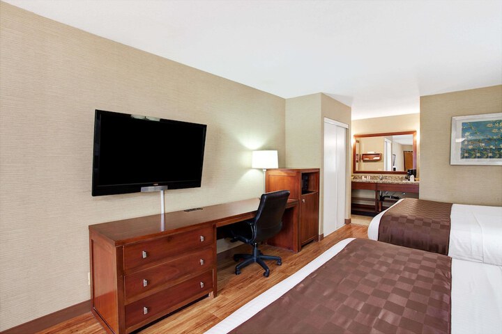 Room 13 of 41