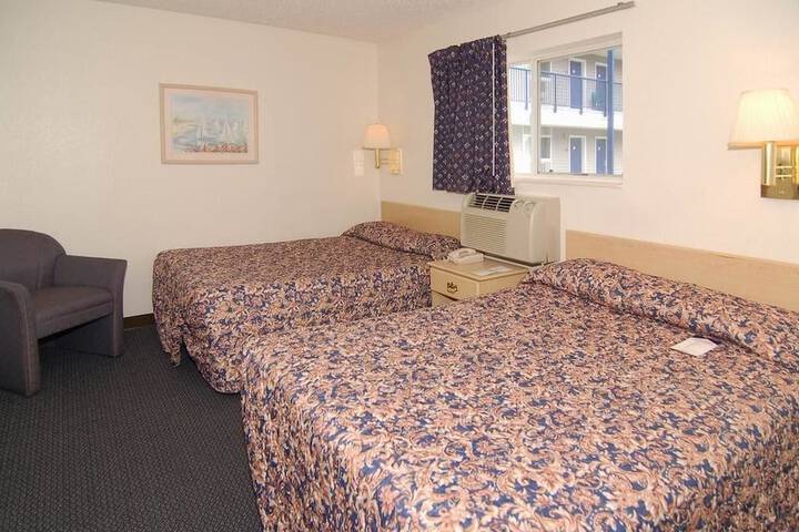 Room 42 of 44