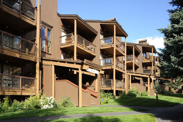 Evergreen Condominiums by Vail Resorts