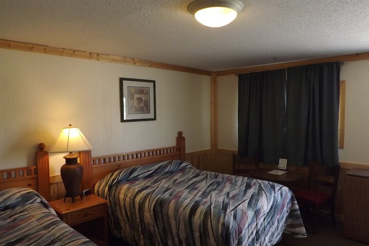 Z Bar Motel