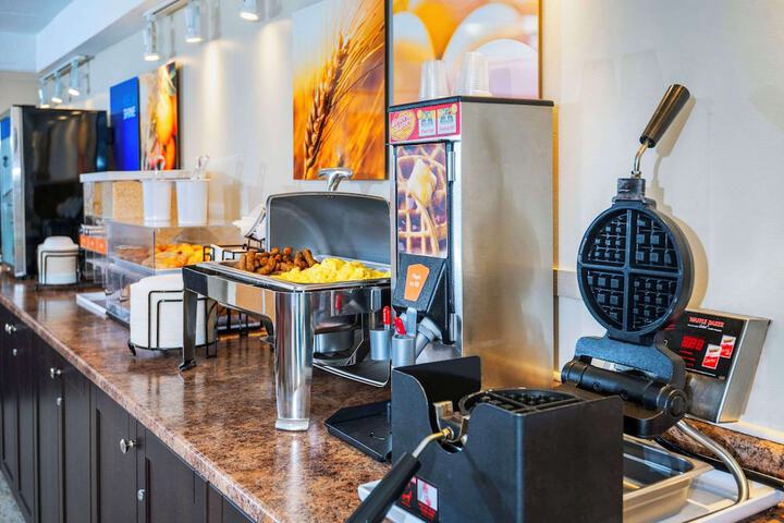 Breakfast/Coffee Service 30 of 31