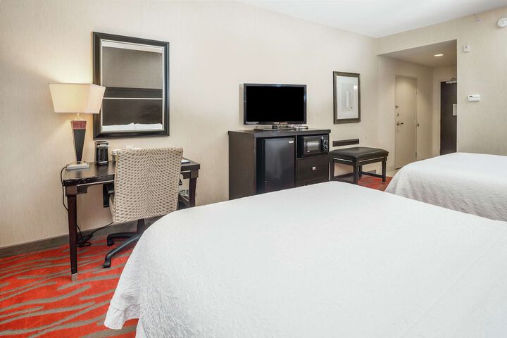 Hampton Inn & Suites Tulsa / Catoosa