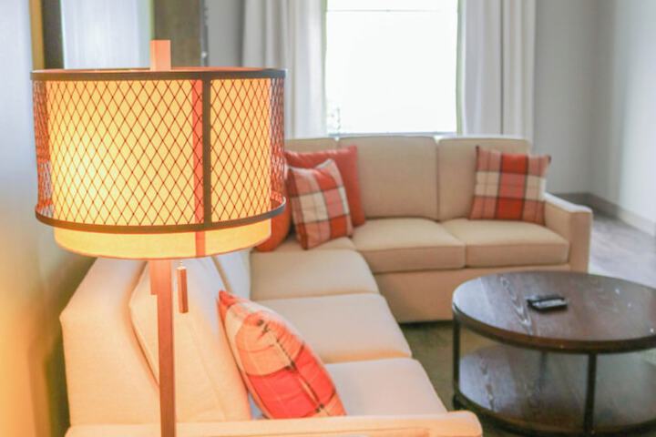 Hotel Indigo Traverse City by IHG