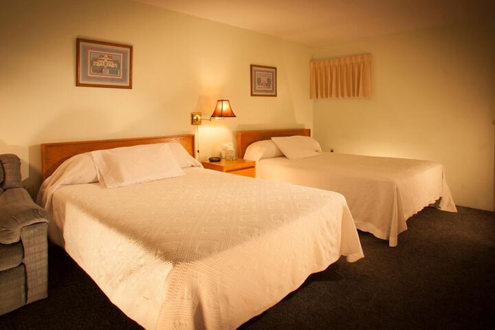 Room 34 of 47