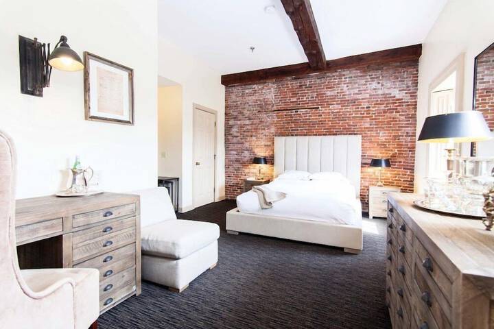 Room 12 of 55