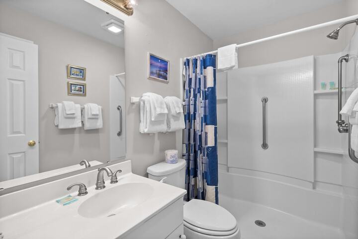 Litchfield Beach & Golf Resort