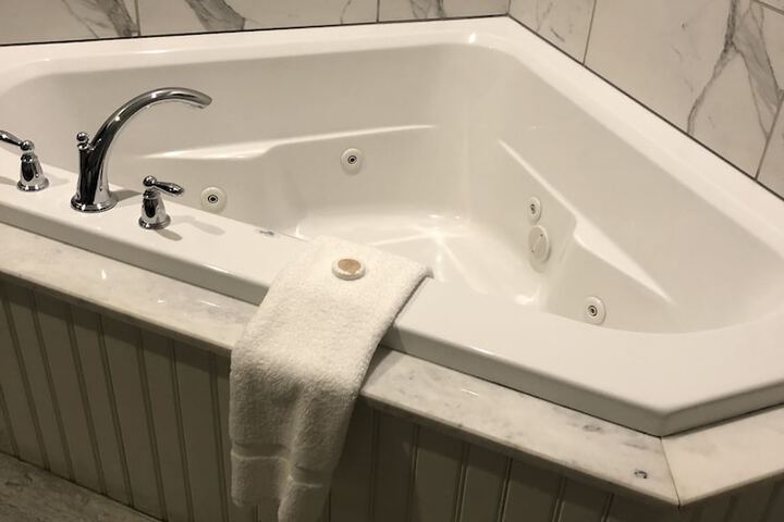 Room 21 of 105