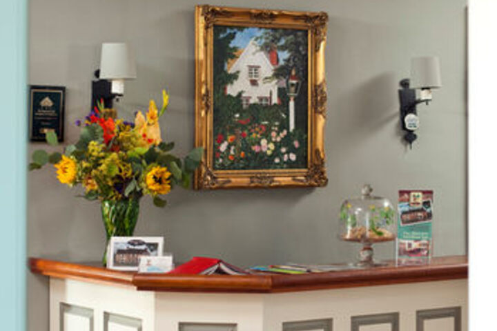 Historic Smithton Inn
