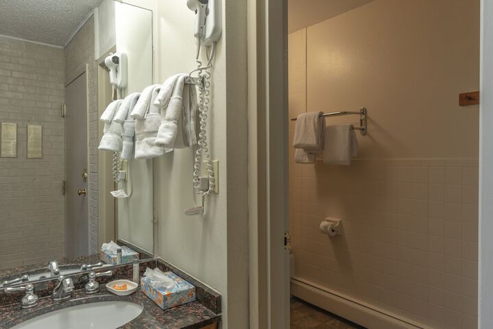 Room 14 of 59