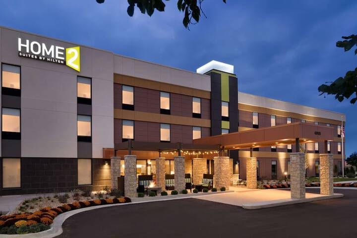 Home2 Suites by Hilton Joliet / Plainfield
