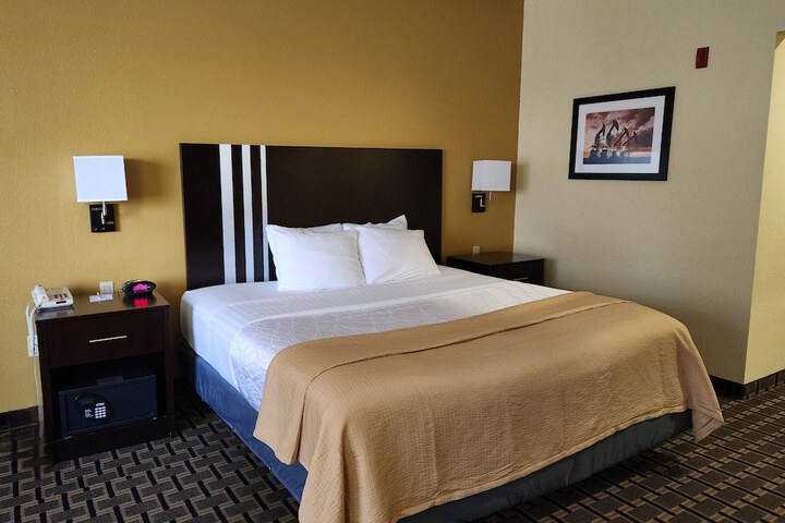 Room 28 of 55