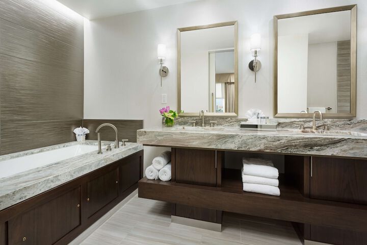 Hilton Boston Park Plaza