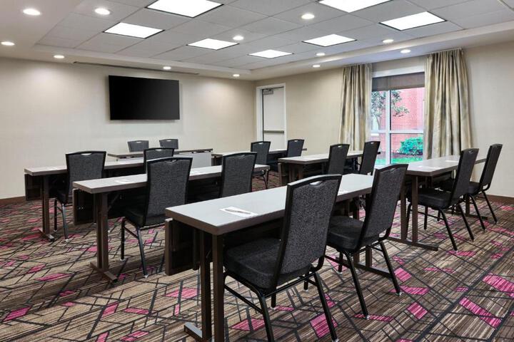 Residence Inn by Marriott Nashville SE / Murfreesboro