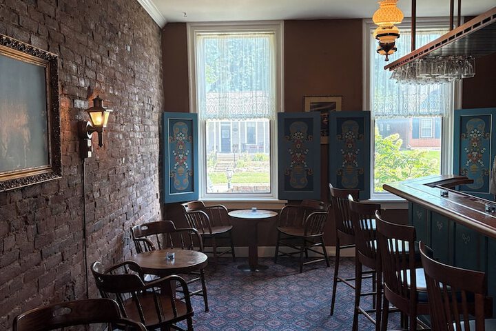 Strawtown Inn & Events