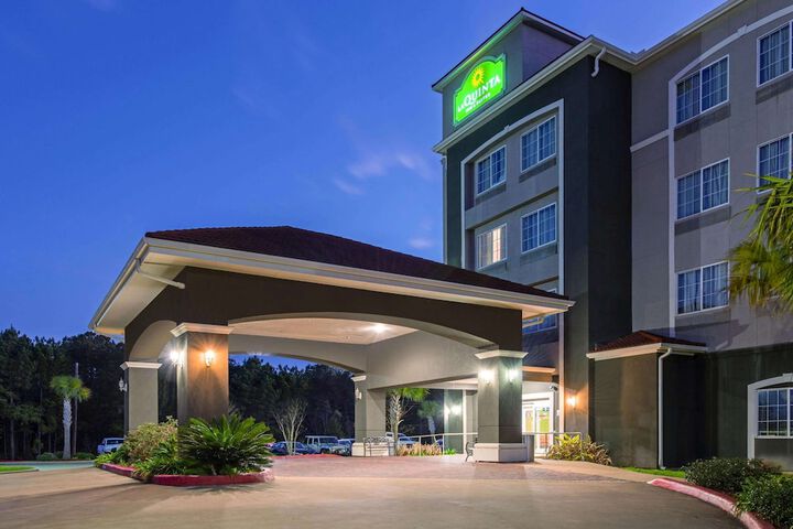 Hotel 4 of 33