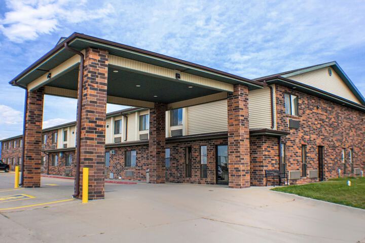 Hotel 4 of 72