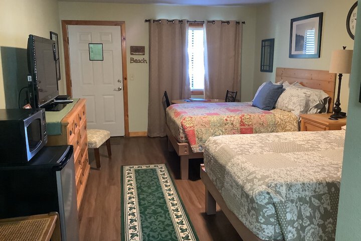 Room 129 of 200