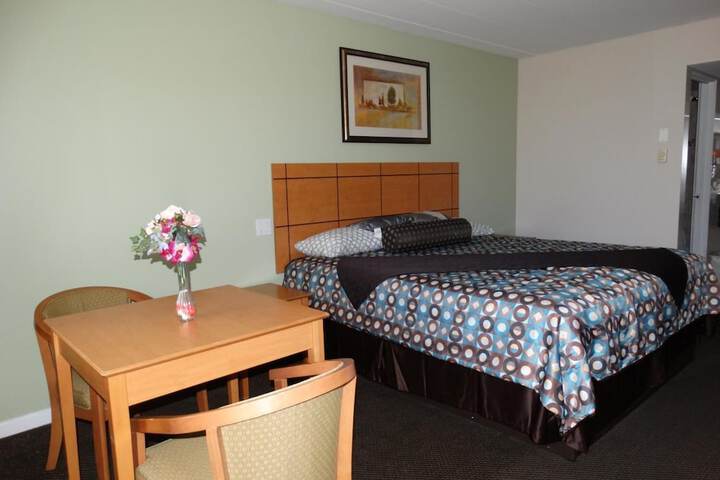 Room 16 of 24