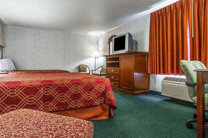 Room 21 of 30