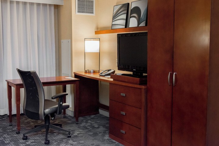 Courtyard Marriott Lafayette