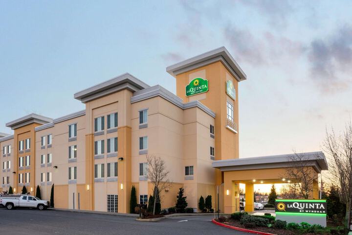 Hotel 4 of 49