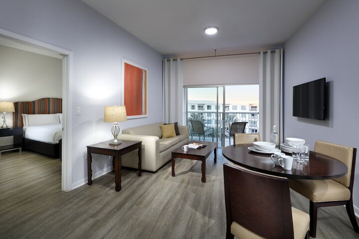Room 41 of 184