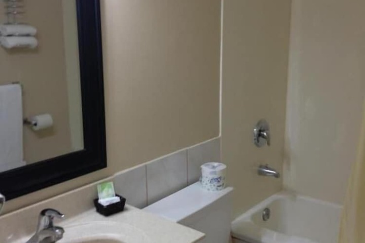 Room 20 of 26