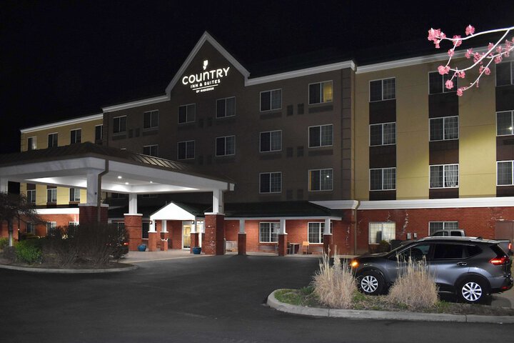 Country Inn & Suites by Radisson Hagerstown, MD