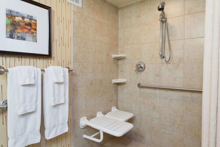 Holiday Inn Cincinnati Airport by IHG