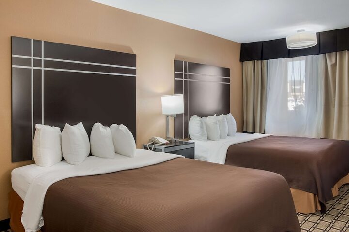 Room 17 of 24