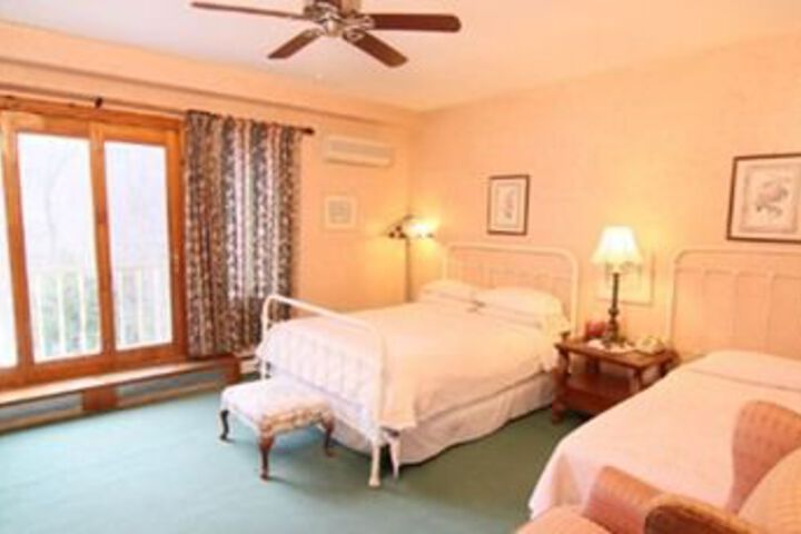 Washington Irving Inn