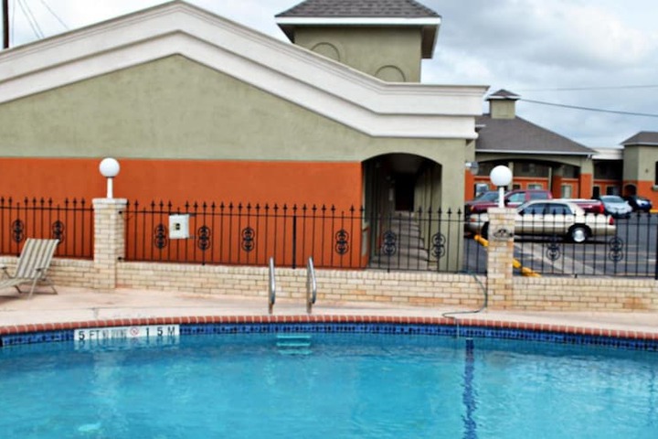 Pool 5 of 47
