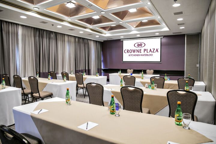 Crowne Plaza Kitchener-Waterloo by IHG