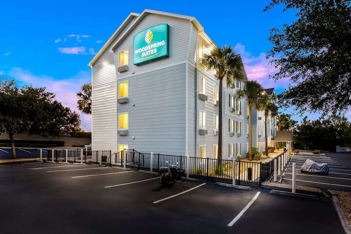Hotel 5 of 47