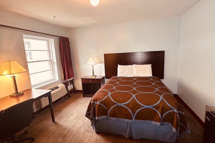 Room 28 of 56