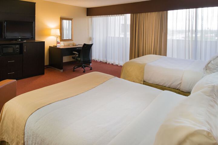 Room 22 of 28