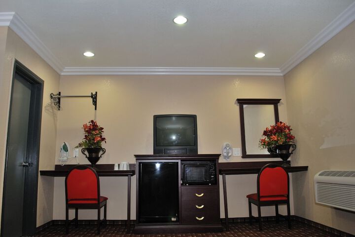 Room 22 of 26
