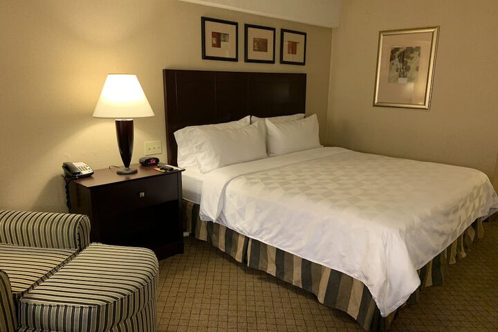 Room 34 of 57