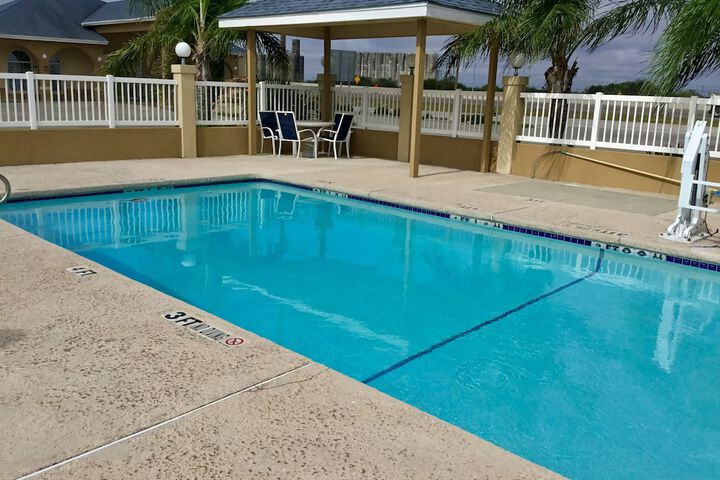 Pool 8 of 47