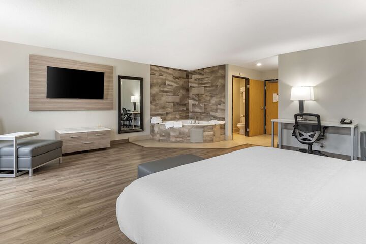 Room 40 of 51