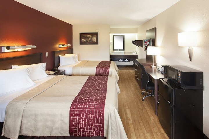Room 15 of 27