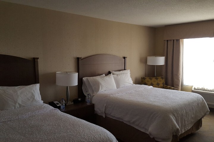 Room 34 of 90