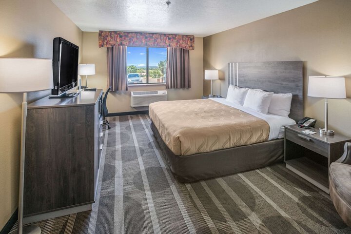 Room 31 of 49